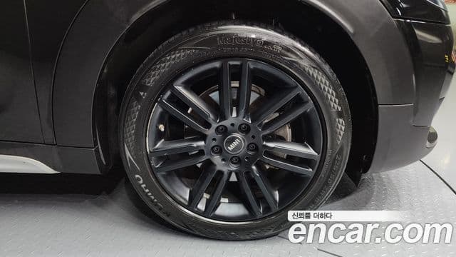 Mini Cooper D Countryman 2세대, 2018 все фото