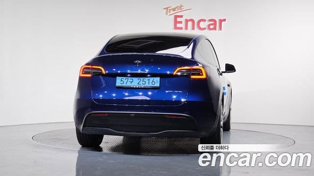 Tesla модель Y Long Range AWD, 2022 4