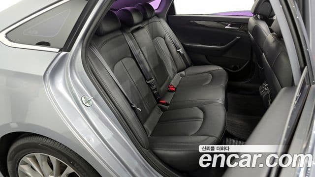 Hyundai LF Sonata LPI Smart(для людей с инвалидностью), 2015 12