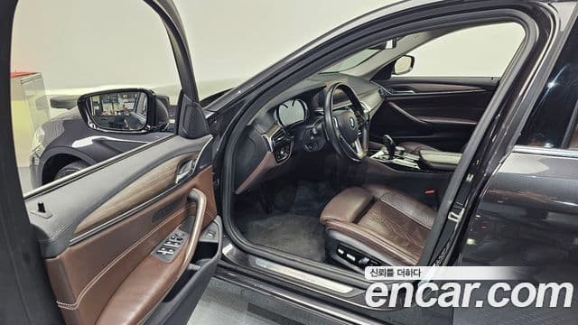 BMW 5시리즈 (G30) 530i xDrive Luxury Plus, 2018 10