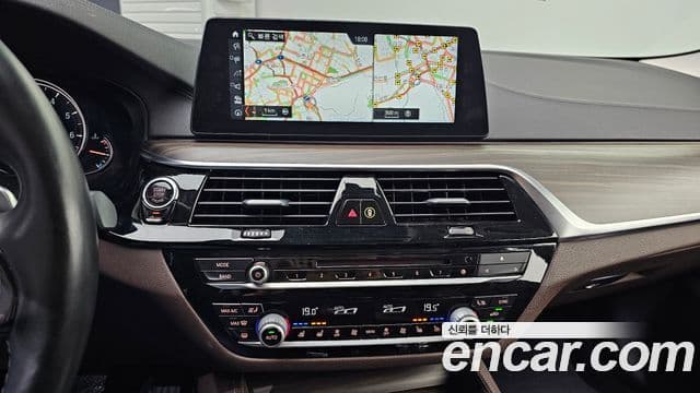 BMW 5시리즈 (G30) 530i xDrive Luxury Plus, 2018 14