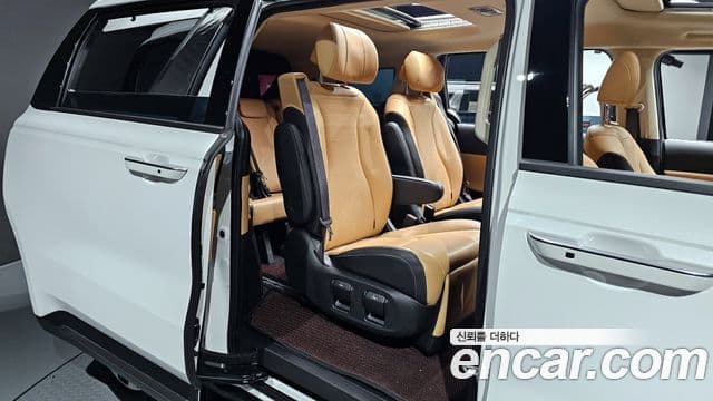 Kia Carnival 4세대 Signature, 2023 12