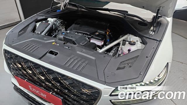 Genesis GV70, 2025 6