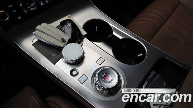 Genesis GV70, 2025 9