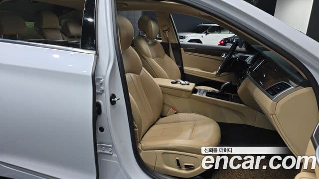 Hyundai Genesis DH Modern, 2016 10