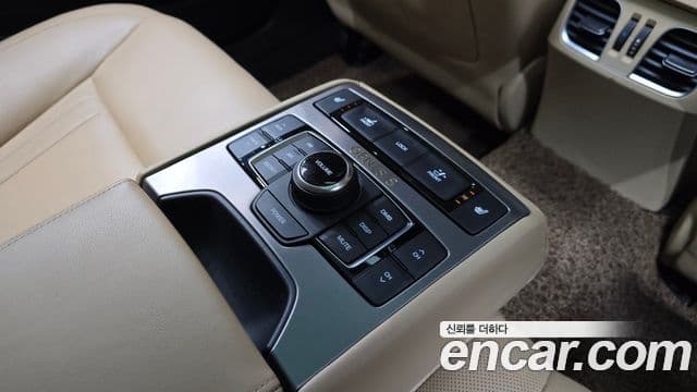 Hyundai Genesis DH Modern, 2016 18