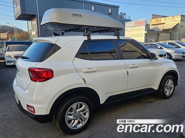 Hyundai Venue Modern, 2020 4