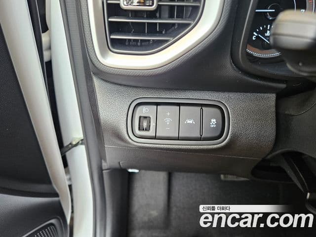 Hyundai Venue Modern, 2020 16