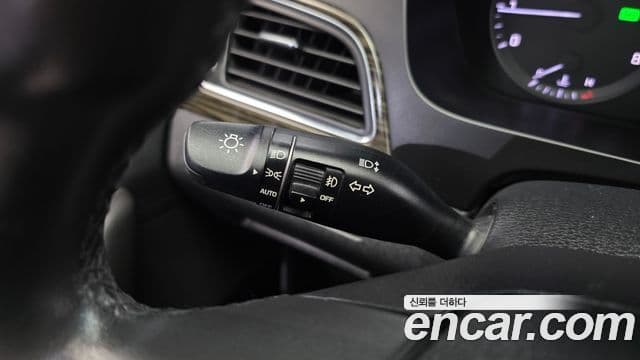 Hyundai LF Sonata 2.0 Smart, 2016 18