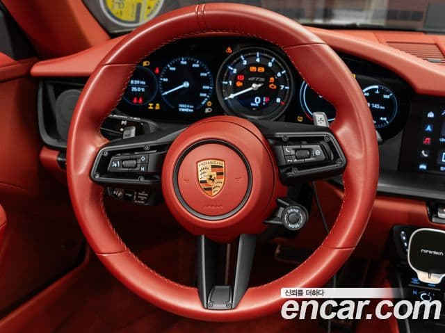 Porsche 911 (992) Carrera 4 GTS кабриолет, 2024 10