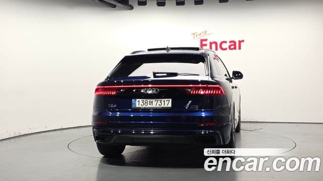 Audi Q8 (4M) Premium, 2022 4