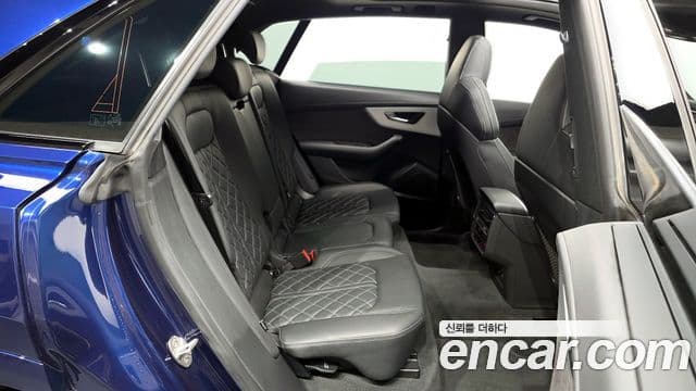 Audi Q8 (4M) Premium, 2022 12