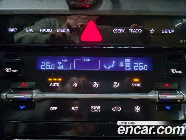 Kia Carnival 4세대 Signature, 2023 12