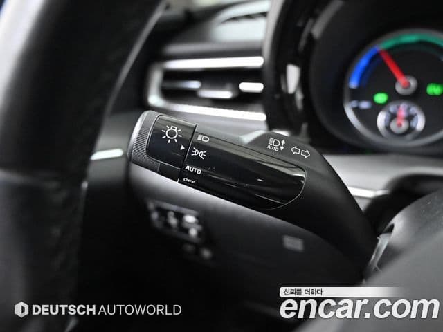 Kia K5 гибрид 3세대 Trendy, 2023 18