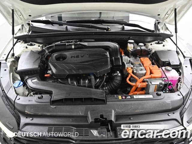 Kia K5 гибрид 3세대 Trendy, 2023 20