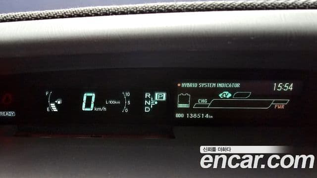 Toyota 프리우스 1.8 E, 2014 8