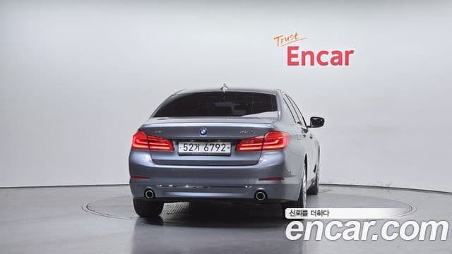 BMW 5시리즈 (G30) 520d xDrive Luxury Plus, 2018 4
