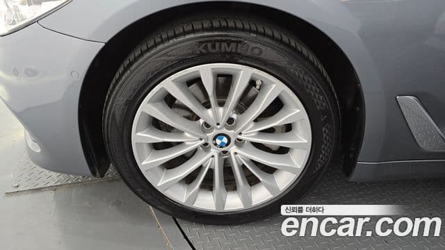 BMW 5시리즈 (G30) 520d xDrive Luxury Plus, 2018 все фото