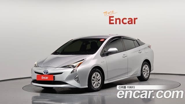 Toyota 프리우스 4세대 1.8 E, 2016 1