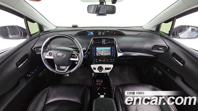 Toyota 프리우스 4세대 1.8 E, 2016 7