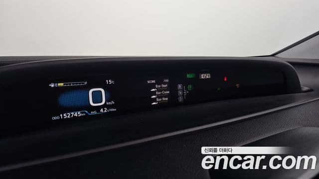 Toyota 프리우스 4세대 1.8 E, 2016 8