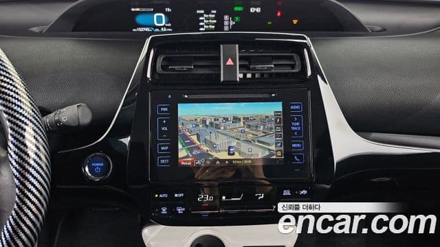 Toyota 프리우스 4세대 1.8 E, 2016 14