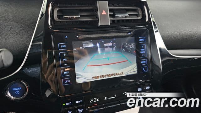 Toyota 프리우스 4세대 1.8 E, 2016 15