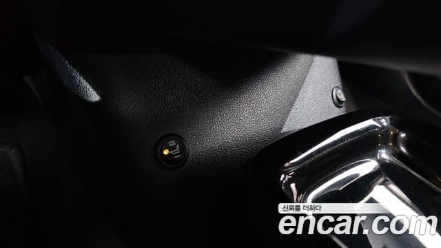 Toyota 프리우스 4세대 1.8 E, 2016 19