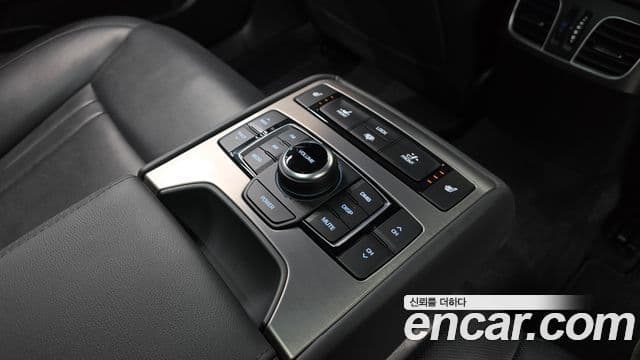 Hyundai Genesis DH Exclusive, 2014 18