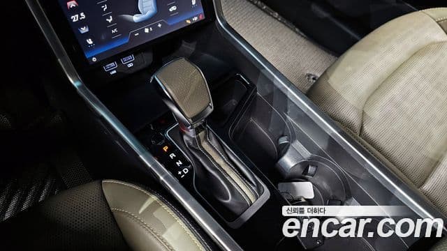 KG모빌리티(SsangYong) Torres T7, 2023 9