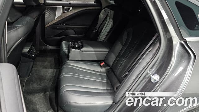 Kia K8 Prestige(арендный автомобиль), 2022 12