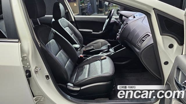 Kia K3 Noblesse, 2015 10