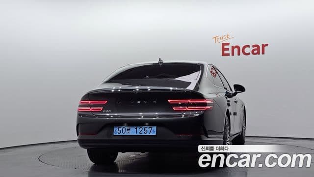 Genesis electrified G80 (RG3) e-AWD, 2022 4