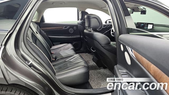 Genesis electrified G80 (RG3) e-AWD, 2022 12