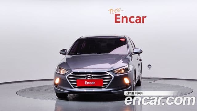 Hyundai Avante AD 1.6 GDI Value Plus, 2017 3