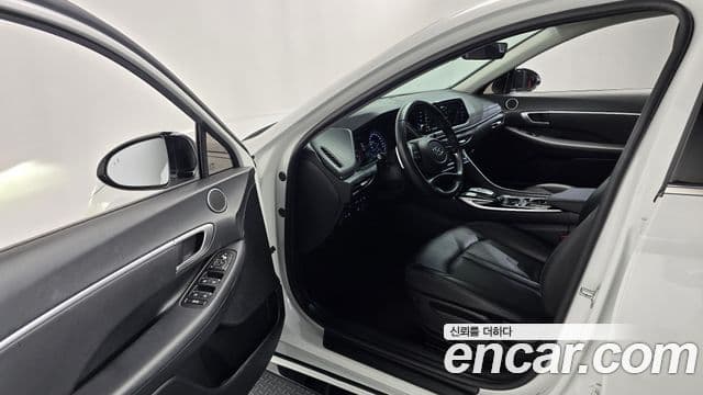 Hyundai Sonata (DN8) Modern, 2022 10
