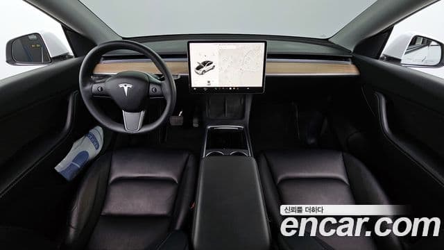 Tesla модель Y Standard Range RWD, 2021 7