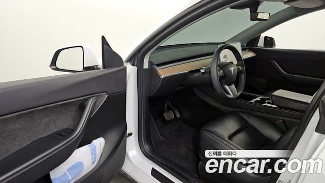 Tesla модель Y Standard Range RWD, 2021 10