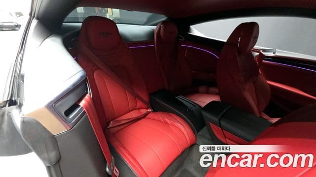 Bentley Continental GT 3세대 4.0 GT Azure, 2023 12