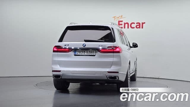 BMW X7 (G07) xDrive 40i Design Pure Excellence 7인승, 2021 4
