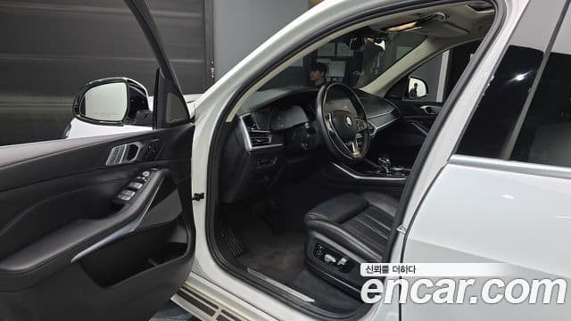 BMW X7 (G07) xDrive 40i Design Pure Excellence 7인승, 2021 10