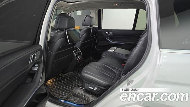 BMW X7 (G07) xDrive 40i Design Pure Excellence 7인승, 2021 11