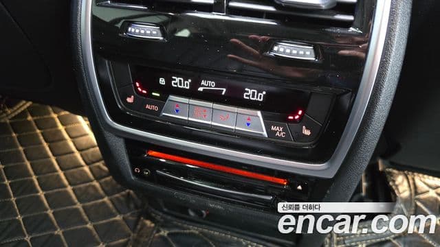 BMW X7 (G07) xDrive 40i Design Pure Excellence 7인승, 2021 17