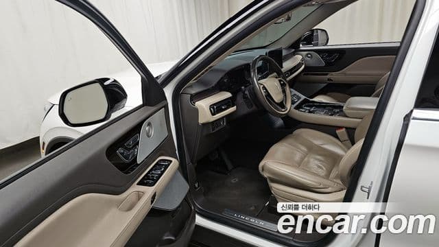 Lincoln Aviator 2세대 3.0 Reserve AWD, 2021 10