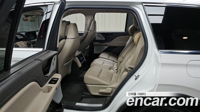 Lincoln Aviator 2세대 3.0 Reserve AWD, 2021 11