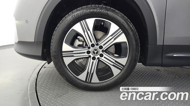 Mercedes-Benz EQB X243 EQB300 4MATIC Progressive, 2025 все фото