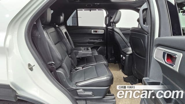 Ford Explorer 6세대 2.3 Limited 4WD, 2020 12