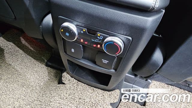 Ford Explorer 6세대 2.3 Limited 4WD, 2020 19