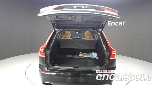 Volvo XC60 2세대 T8 Inscription, 2019 20