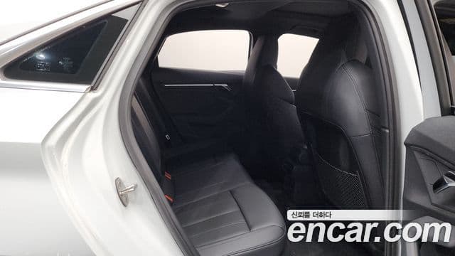 Audi A3 (8Y) Premium, 2023 12